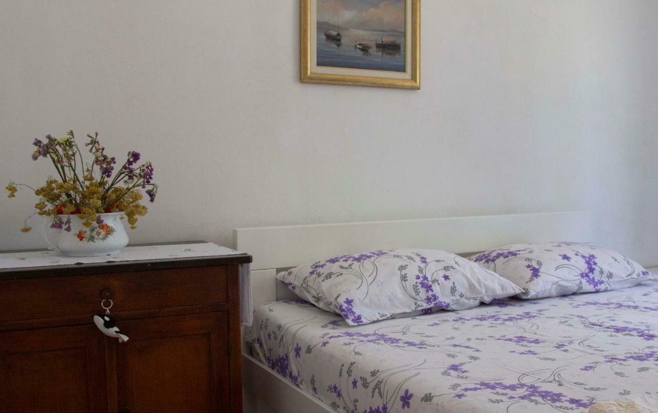 Modern Robinson Veli Bare Villa Vela Luka Exteriör bild